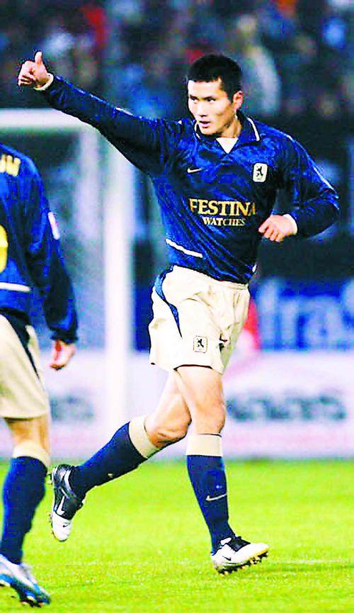 邵佳一：这是赛季最好的一场客场比赛，很高兴有阿齐兹这样的球员