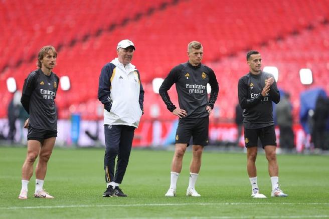 巴斯克斯：看巴萨踢球是享受但希望皇马夺冠 齐达内让我踢右后卫